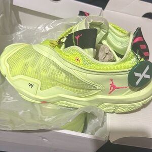 Jordan Why Not Barely Volt